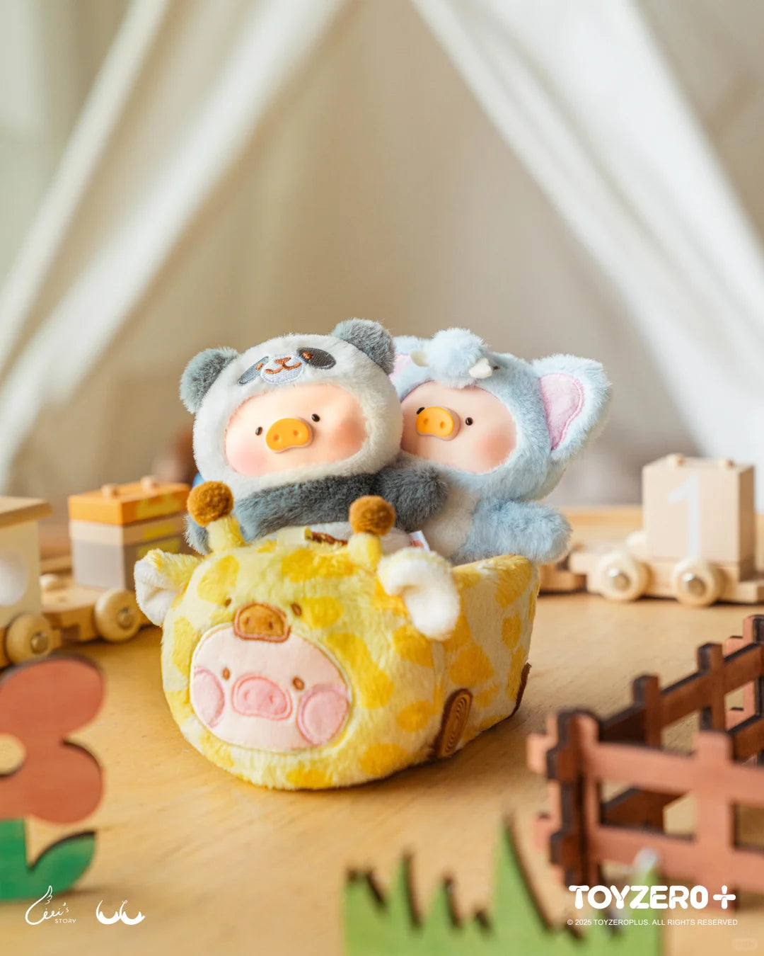 LuLu the Piggy - Animal Party Puppet Show Keychain Blind Box