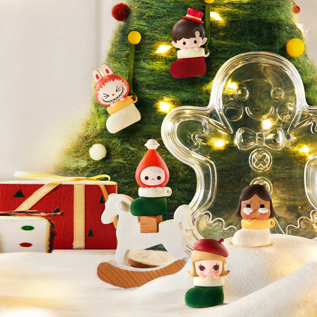 POP MART POP BEAN Christmas Sock Series Box Set Mini Figures (9 Pack+Clear Box)