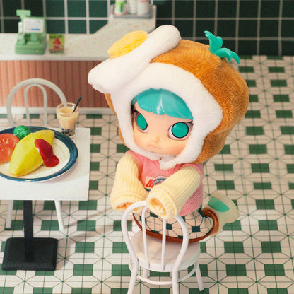 POP MART Molly Little Foodie BJD Action Figure