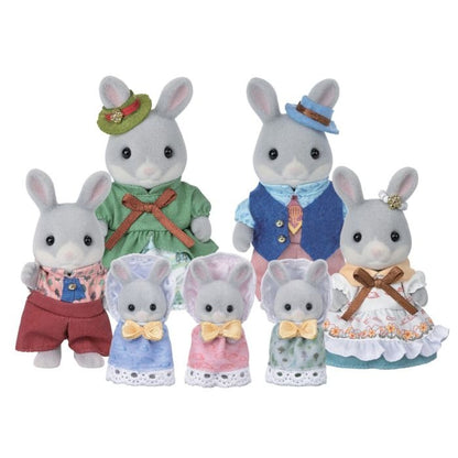 Sylvanian Families - Cottontail Rabbit Family Celebration Set