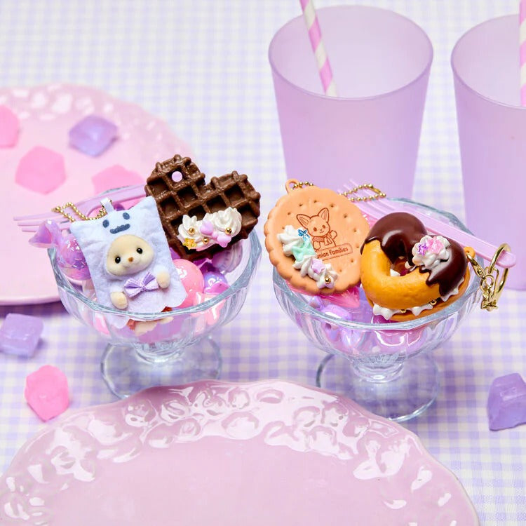 Sylvanian Families - Halloween Ghost Whip Keychain Kit