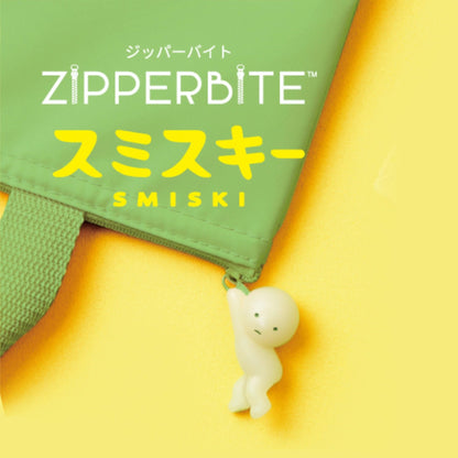 Smiski - Zipper Bites (Hanging On)