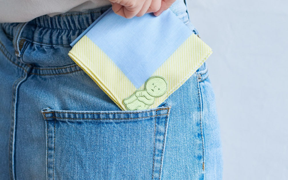 Smiski - Embroidery Sticker (Peeking)