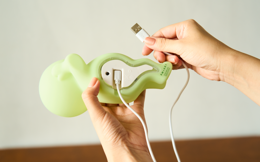 Smiski - Touch Light (Lounging)