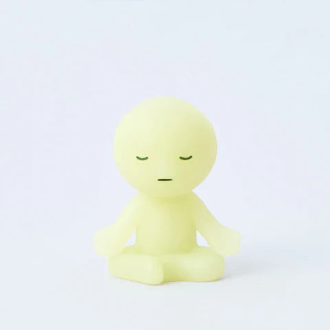 Smiski - Zipper Bites (Lotus Pose)